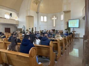 5F854E57-2134-4745-B841-545DDF40AAEC