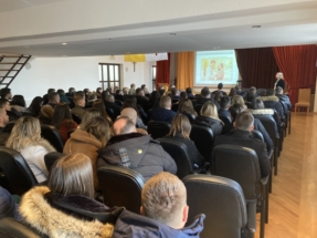 CEE68C08-F42E-4F30-A9AE-76795AE7477F