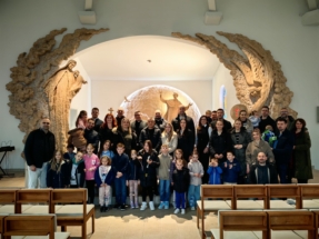 f7f5c8ae-8cba-49c9-b673-52f73c054018